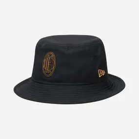 BUCKET HAT NEW ERA X AC MILAN CON LOGO