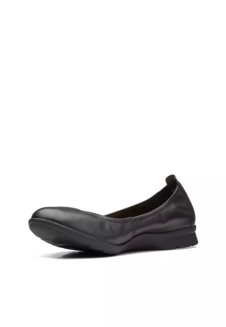 Clarks Clarks Jenette Ease Black Womens Casual