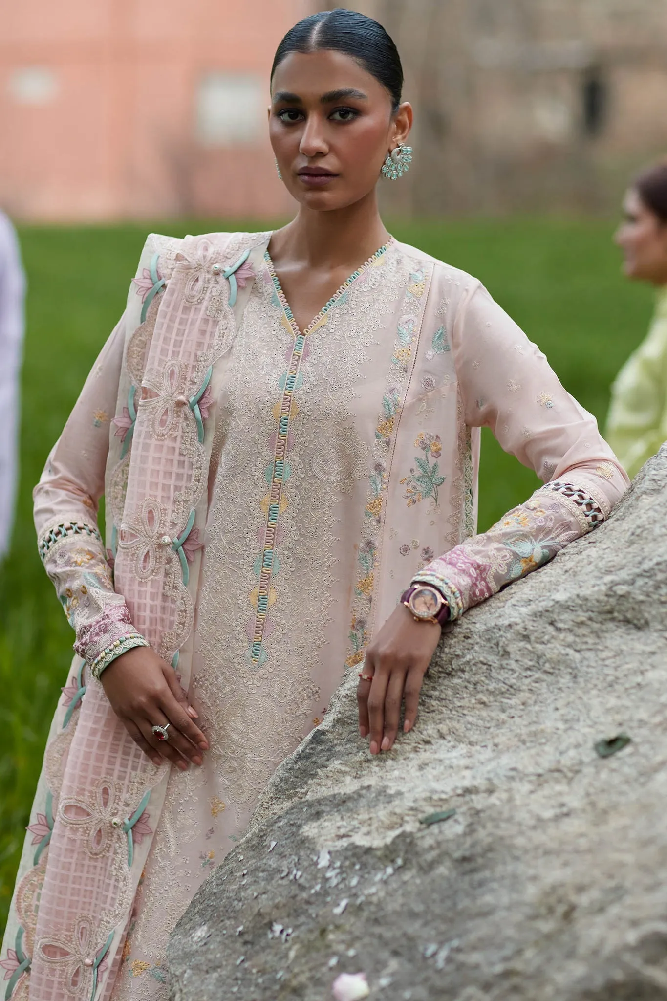 ELAN Embroidered Luxury Lawn Unstitched 3Pc Suit EL24-05B NEZIHA