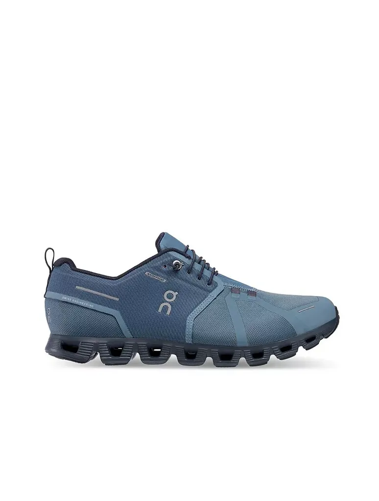 On Cloud 5 Waterproof Sneaker in Metal/Navy