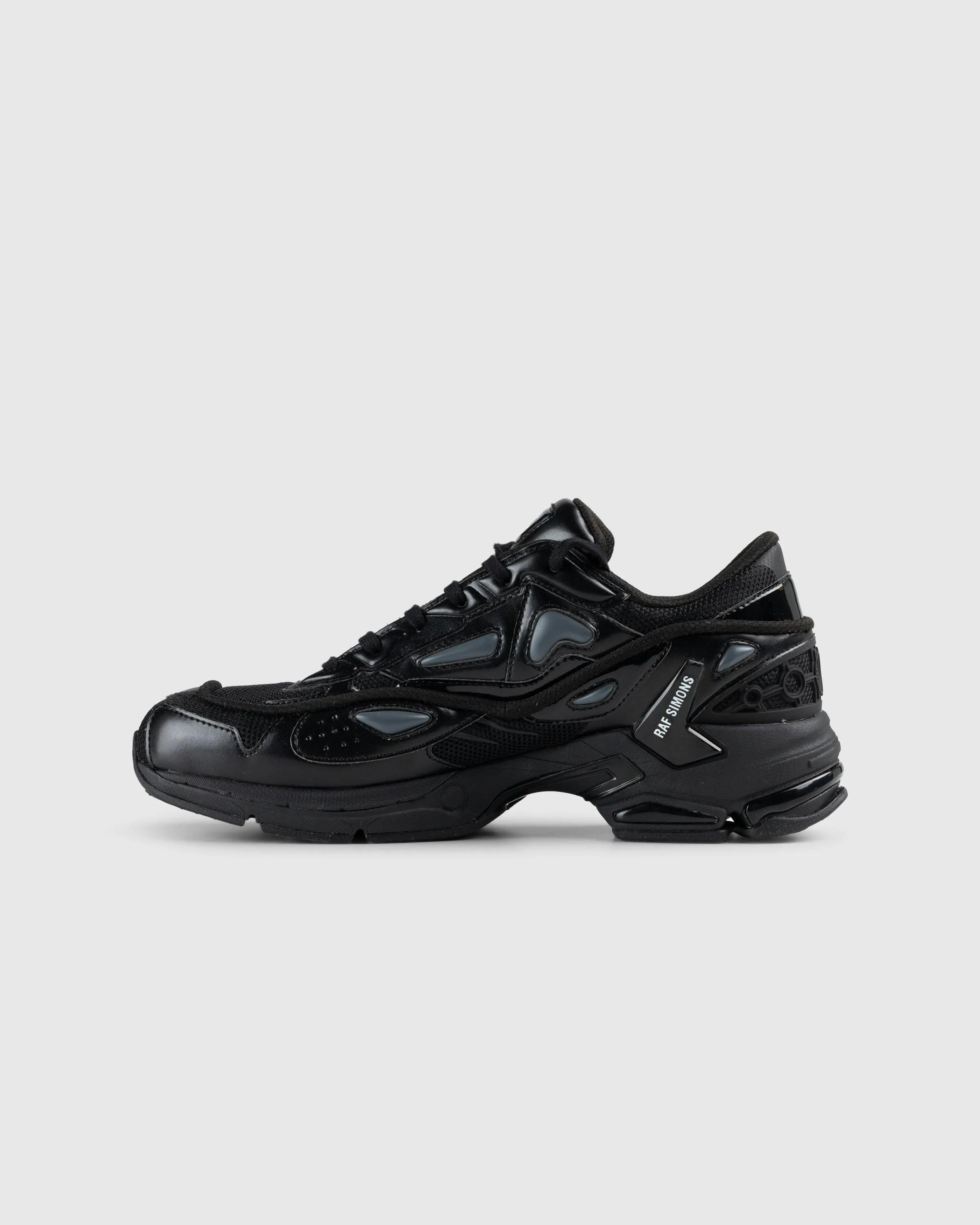 Raf Simons – Pharaxus Sneaker Black | Highsnobiety Shop