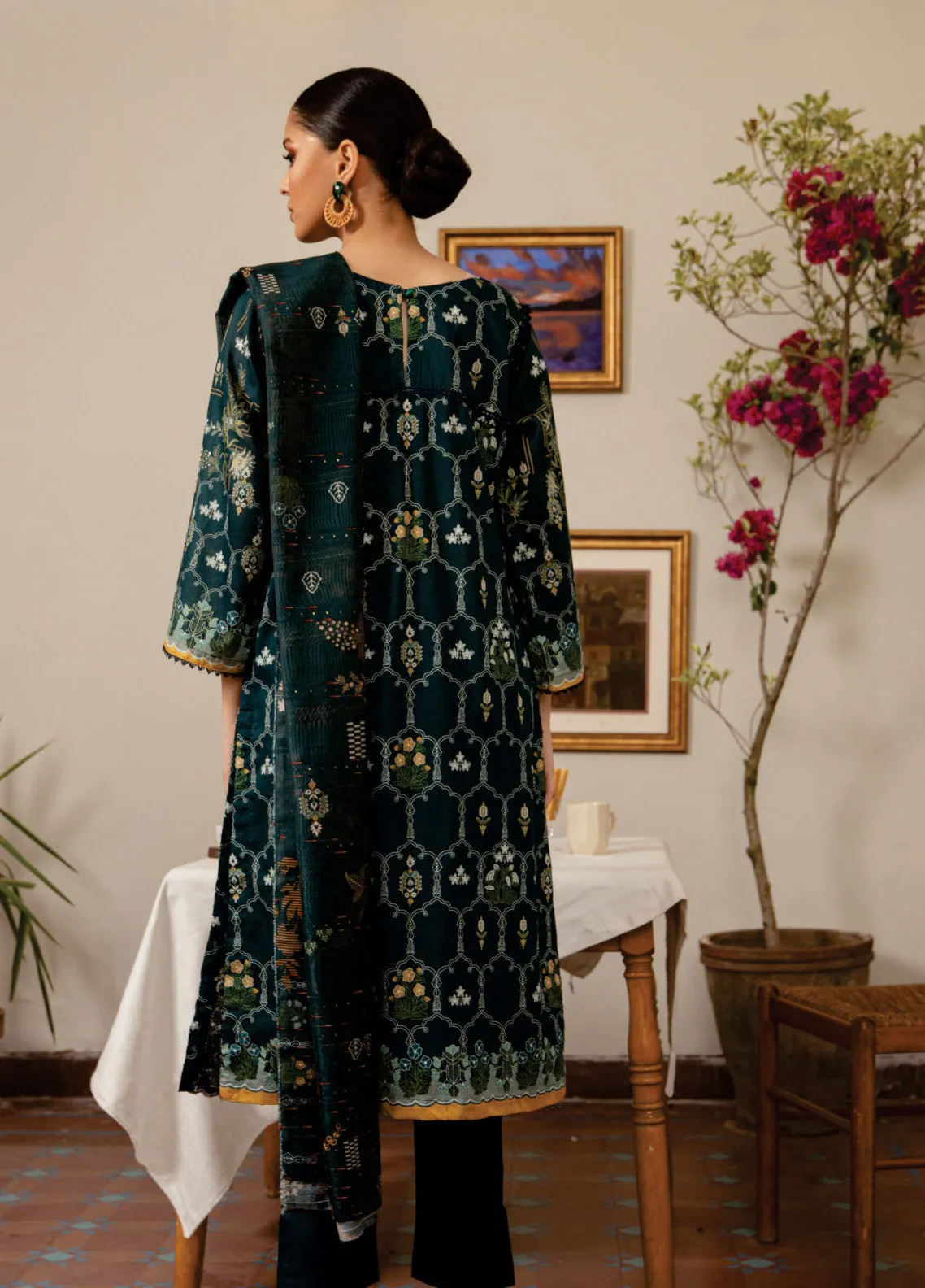 Sahl by Rashid Textile Luxury Embroidered Lawn 3 Piece Unstitched Suit RT24SL-7435