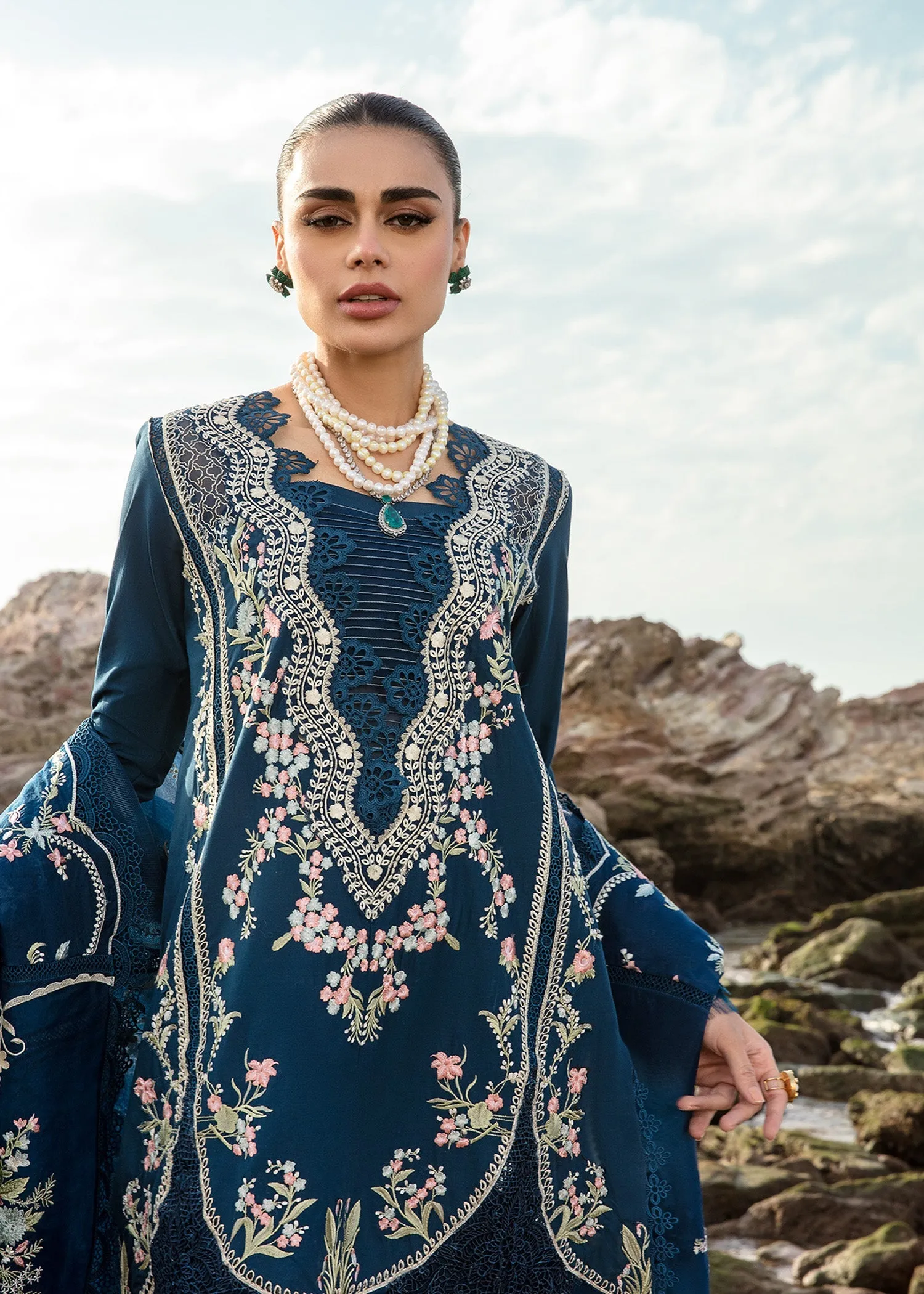 Saira Shakira Embroidered Lawn Unstitched 3Pc Suit D-01B Lolita - Lapis