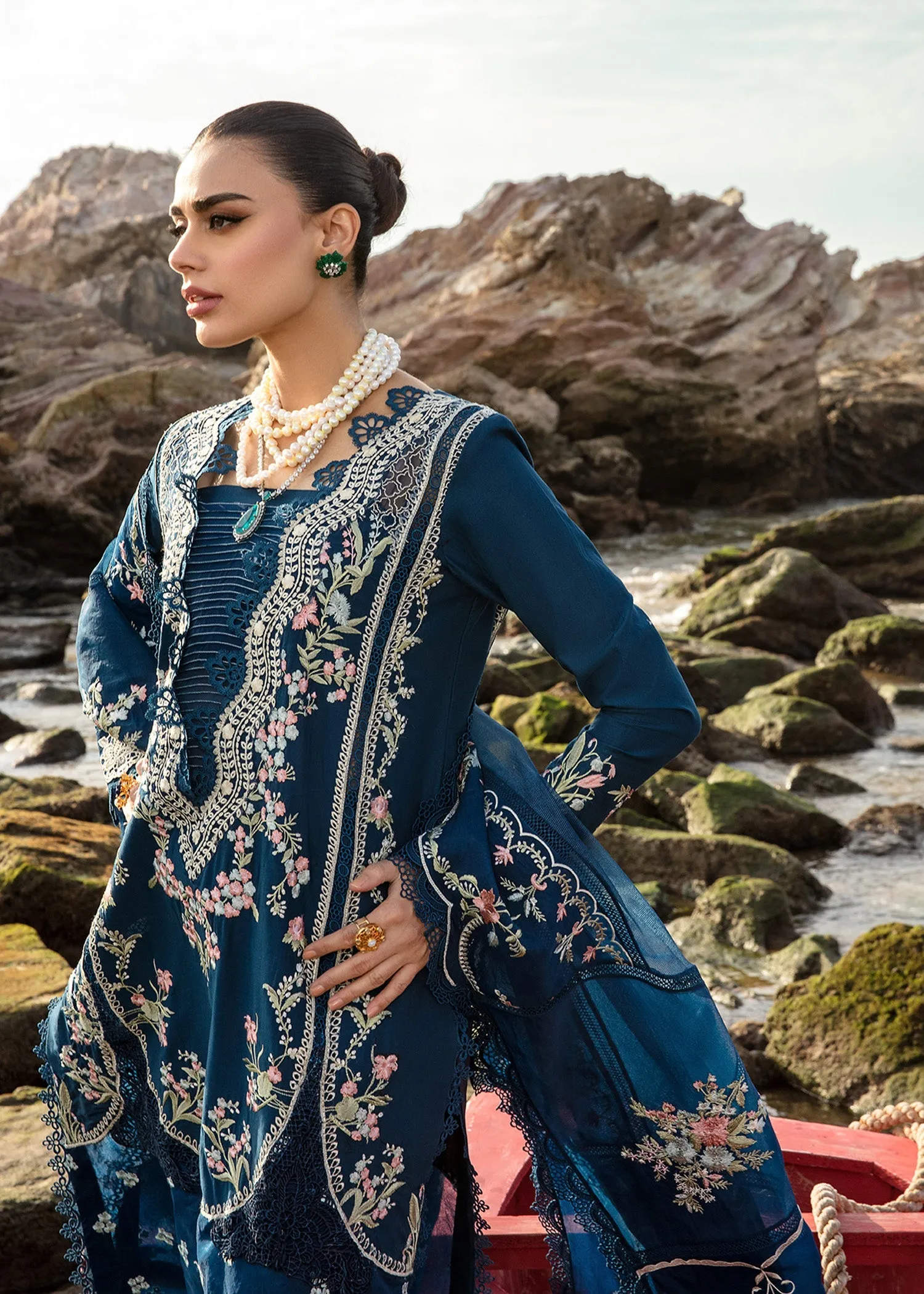 Saira Shakira Embroidered Lawn Unstitched 3Pc Suit D-01B Lolita - Lapis