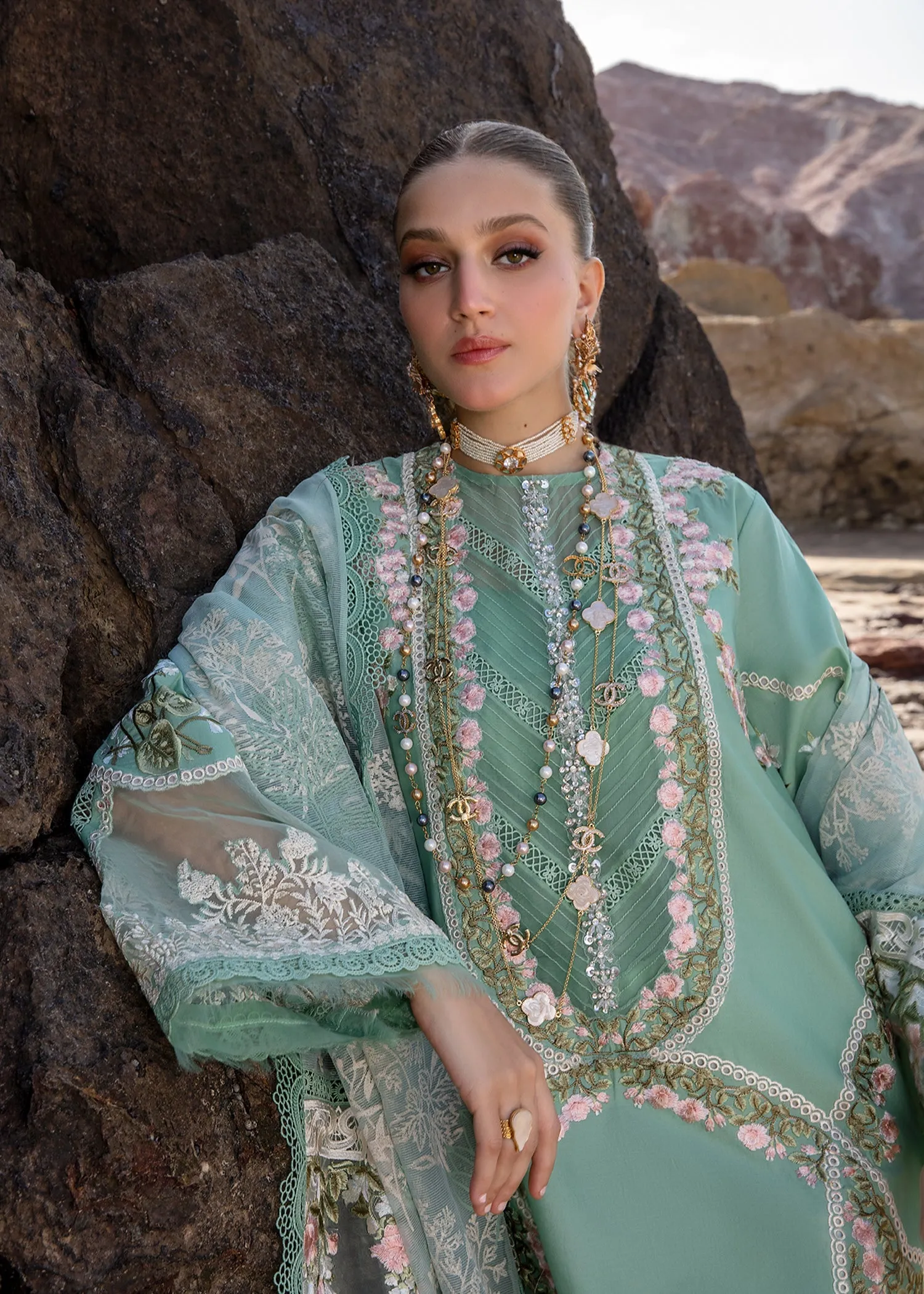 Saira Shakira Embroidered Lawn Unstitched 3Pc Suit D-06A Winds of Eden - Jade