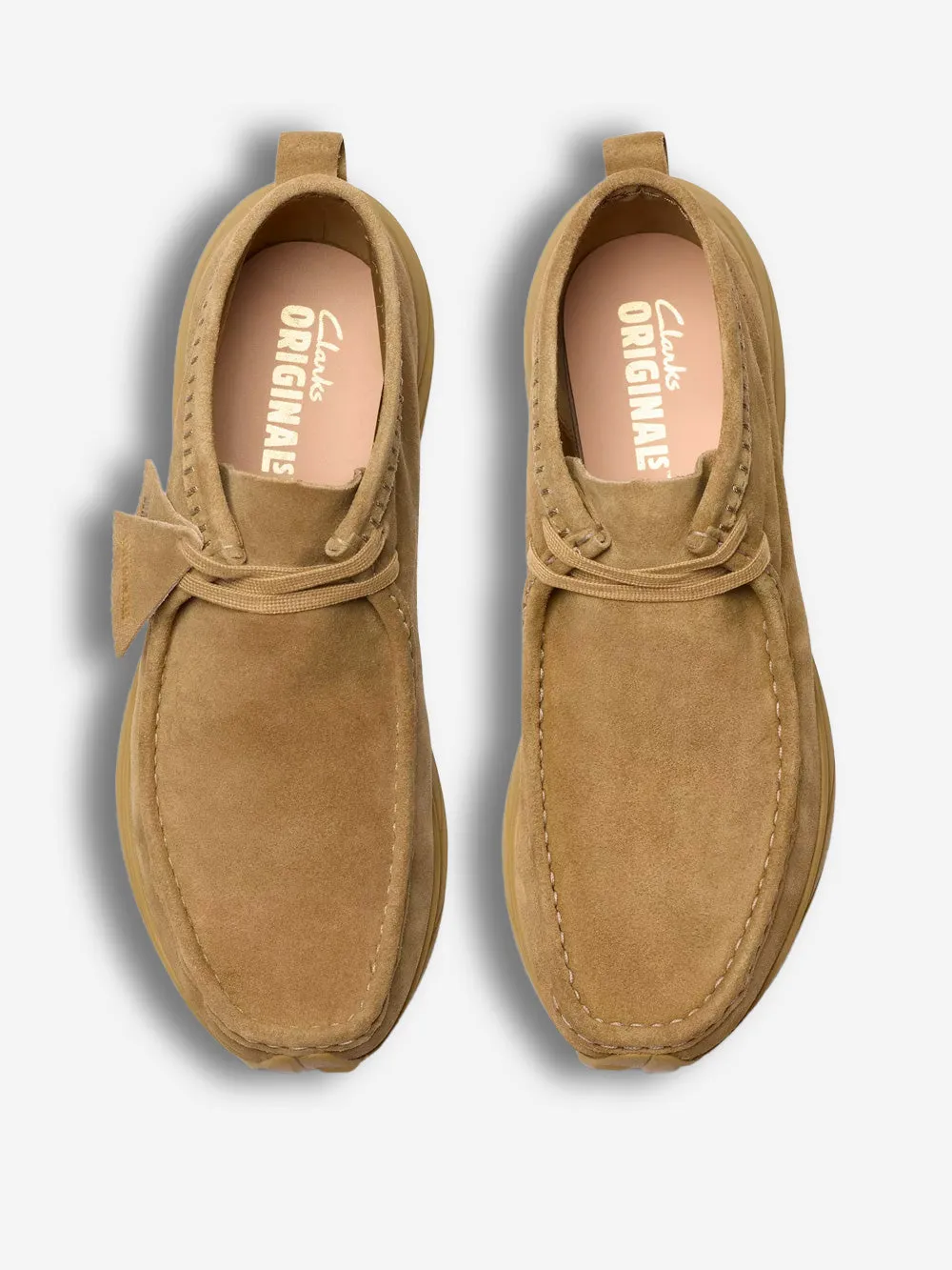 Wallabee Eden suede sabbia